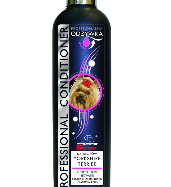 Profesjonalna odżywka dla psów o delikatnym włosie rasy Yorkshire terrier. Zawiera ekstrakt z protein jedwabiu, regeneruje strukturę włosa,